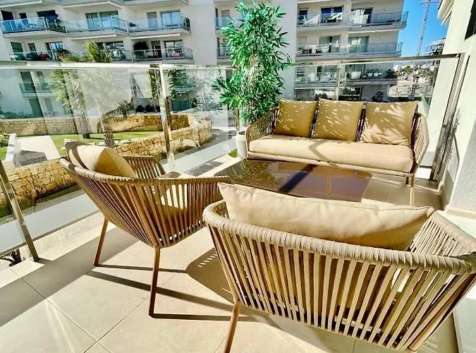 Апартаменти Marina Real 82 By Homeprive *