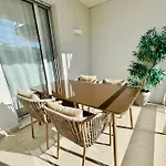 Marina Real 82 By Homeprive Appartement