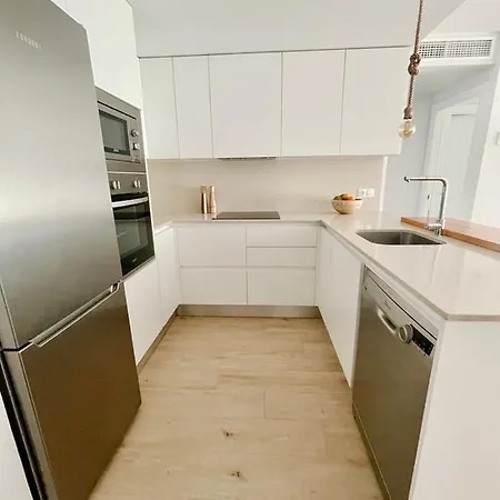 Marina Real 82 By Homeprive Апартаменты Дения