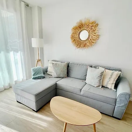 Marina Real 82 By Homeprive Appartement